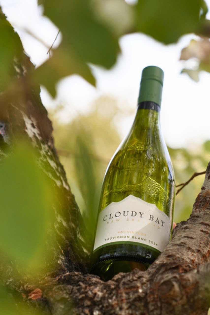 cloudy bay unique value botella